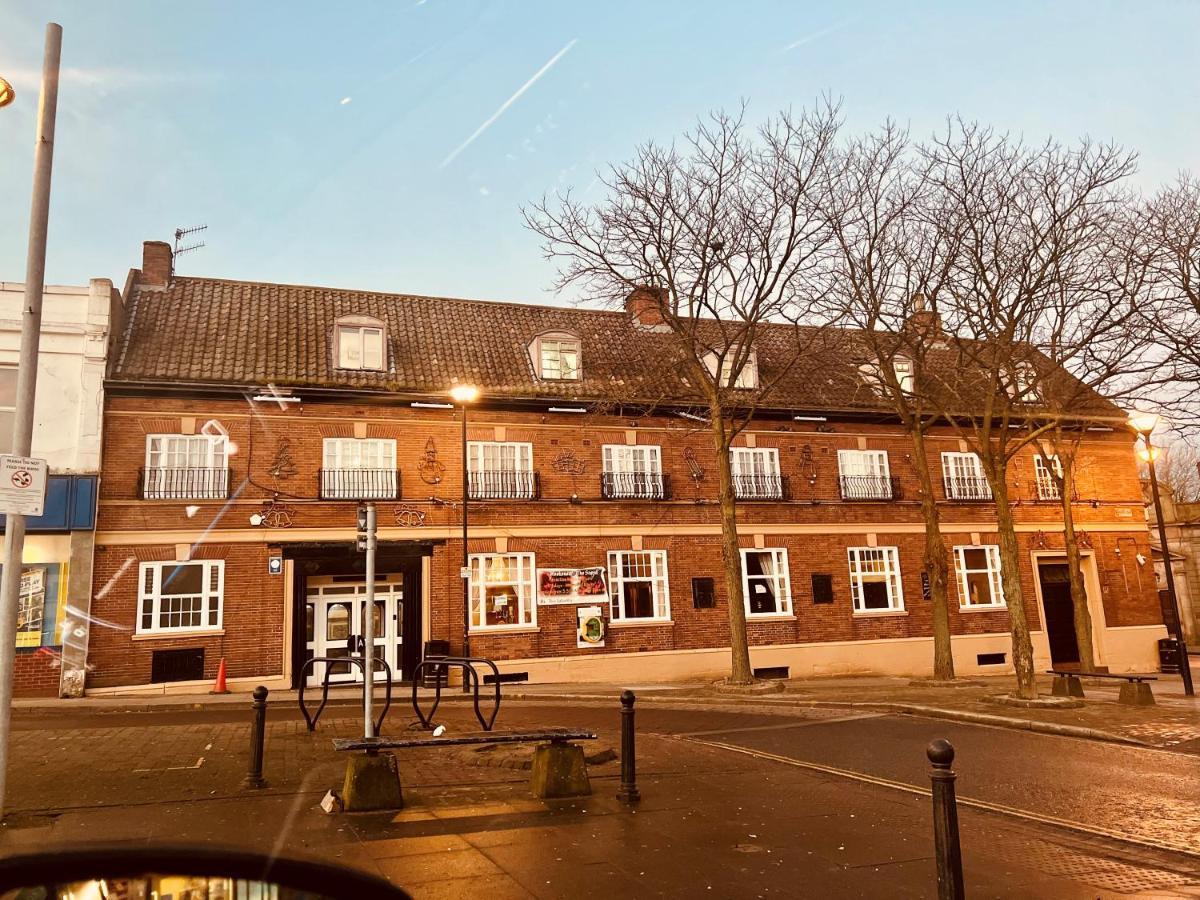 Sneyd Arms Hotel Tunstall Chatterley Eksteriør bilde